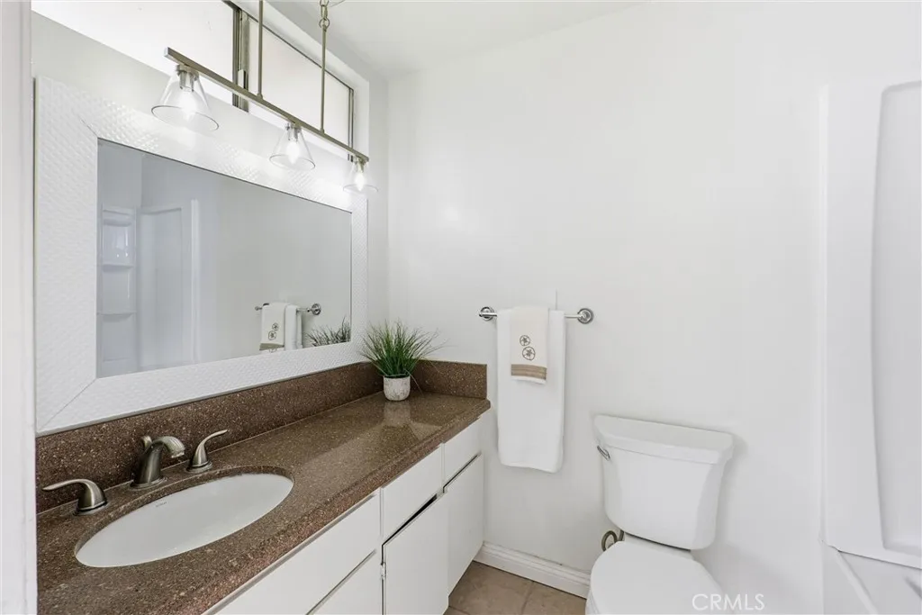 21010 E Cypress, Covina, California 91724 home-pic-27
