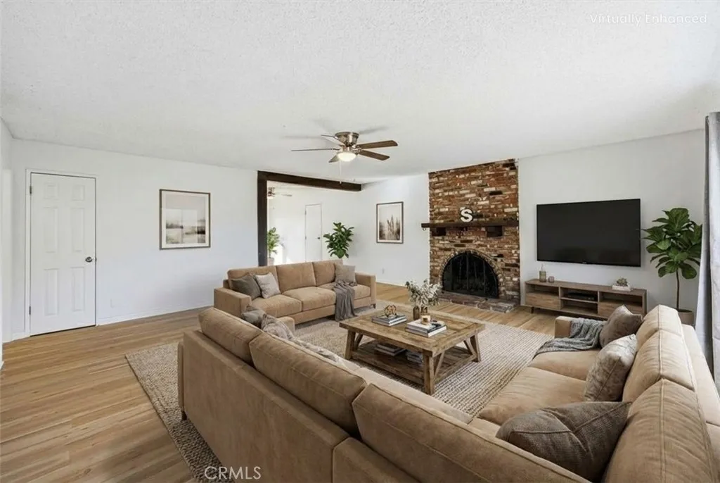 21010 E Cypress, Covina, California 91724 home-pic-9