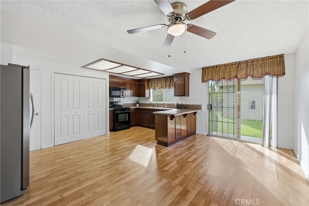 21010 E Cypress, Covina, California 91724 home-pic-15