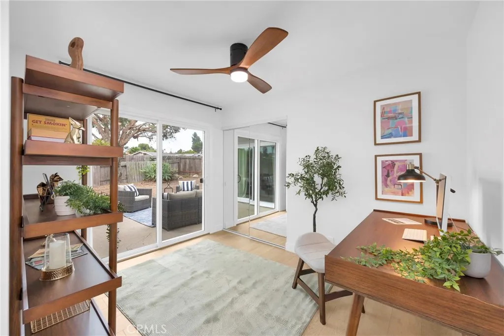 1768 Henderson Court, Vista, California 92083 home-pic-26