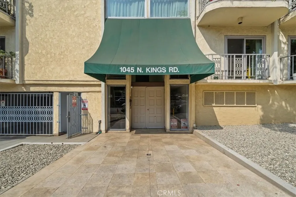 1045 N Kings, West Hollywood, California 90069 home-pic-19