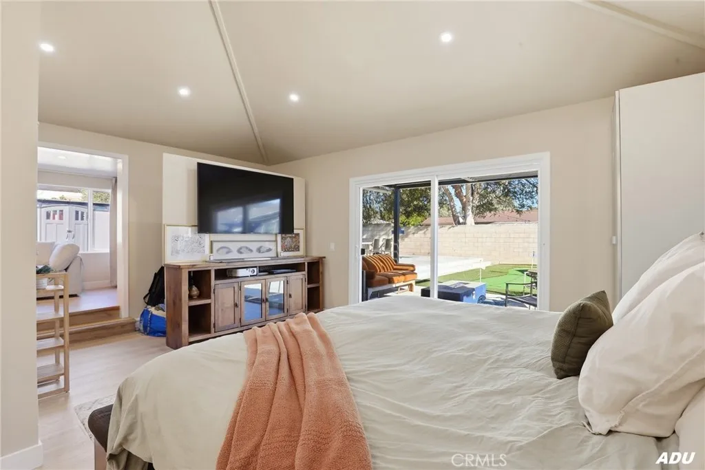 415 E Green Street, Claremont, California 91711 home-pic-19