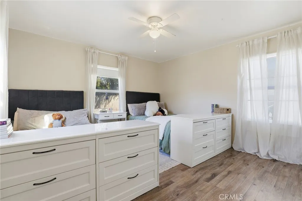 415 E Green Street, Claremont, California 91711 home-pic-13