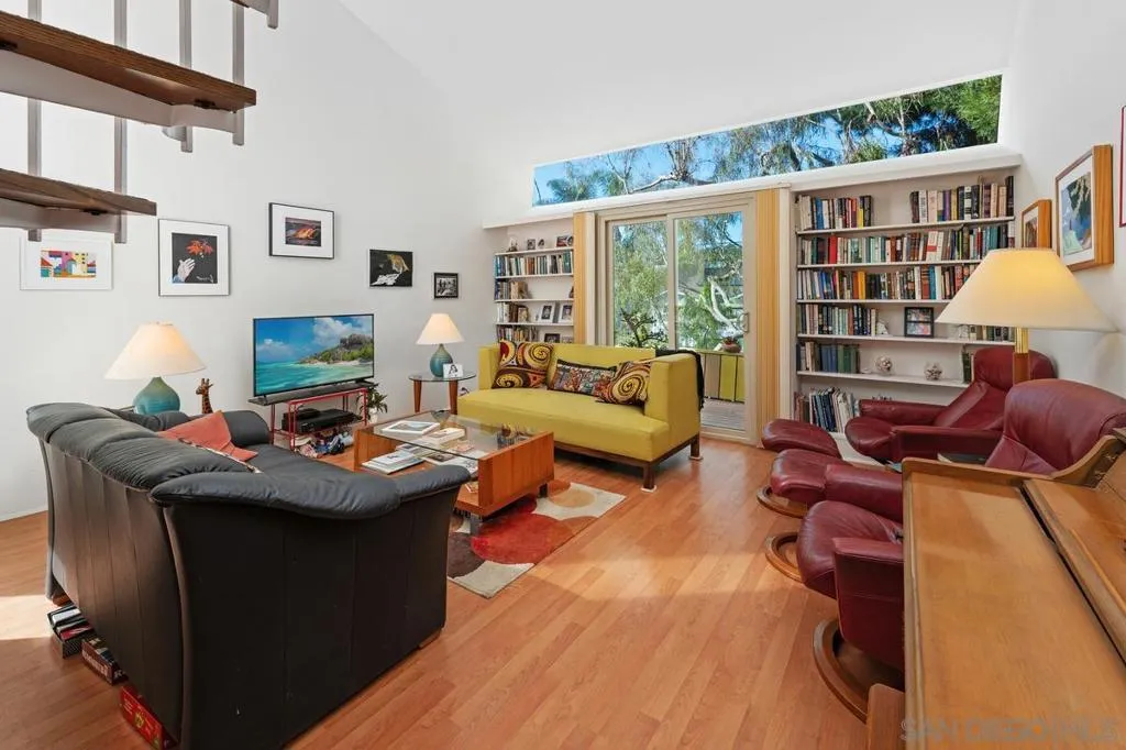4875 Academy St, San Diego, California 92109 home-pic-2