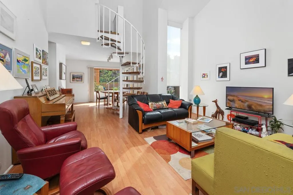 4875 Academy St, San Diego, California 92109 home-pic-3