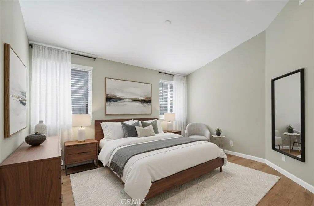 900 N Parish, Burbank, California 91506 home-pic-4