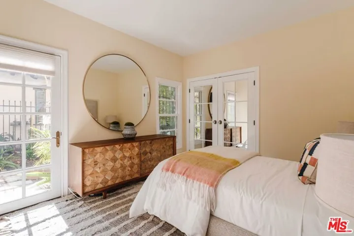 Downstairs Maids Suite