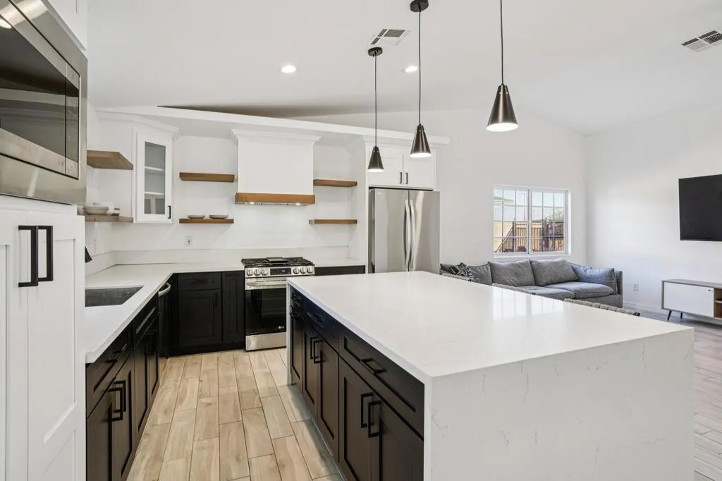 3757 El Dorado Boulevard, Palm Springs, California 92262 home-pic-1