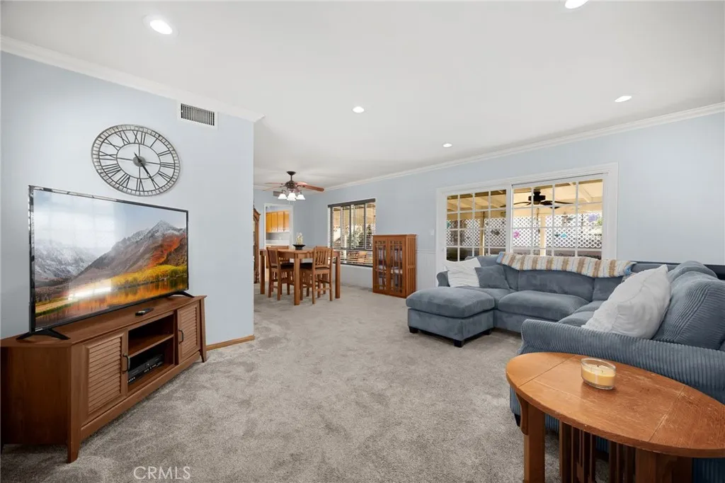 15814 Sharonhill Drive, Whittier, California 90604 home-pic-8