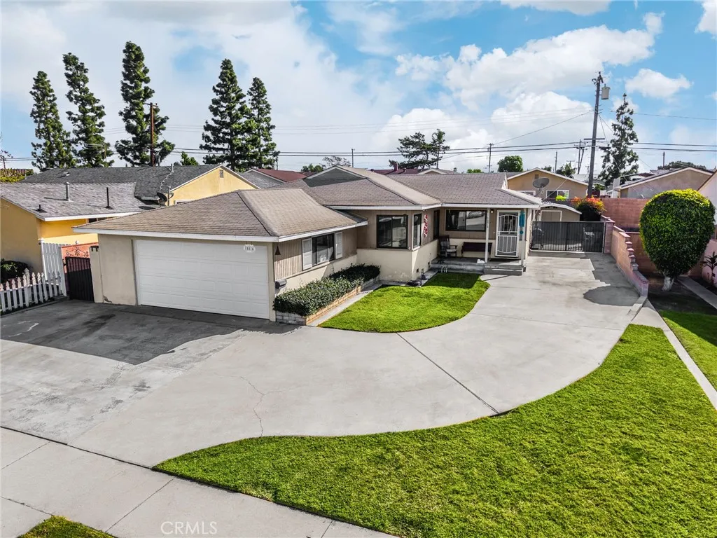 15814 Sharonhill Drive, Whittier, California 90604 home-pic-2