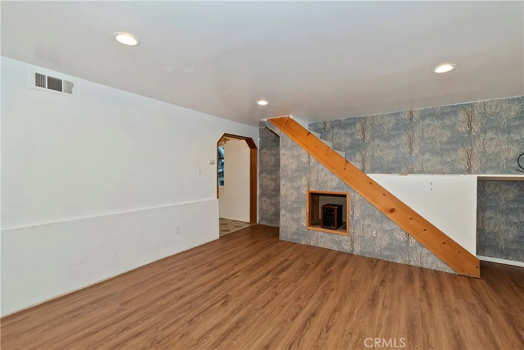 129 Zermat Unit 1  home-pic-29