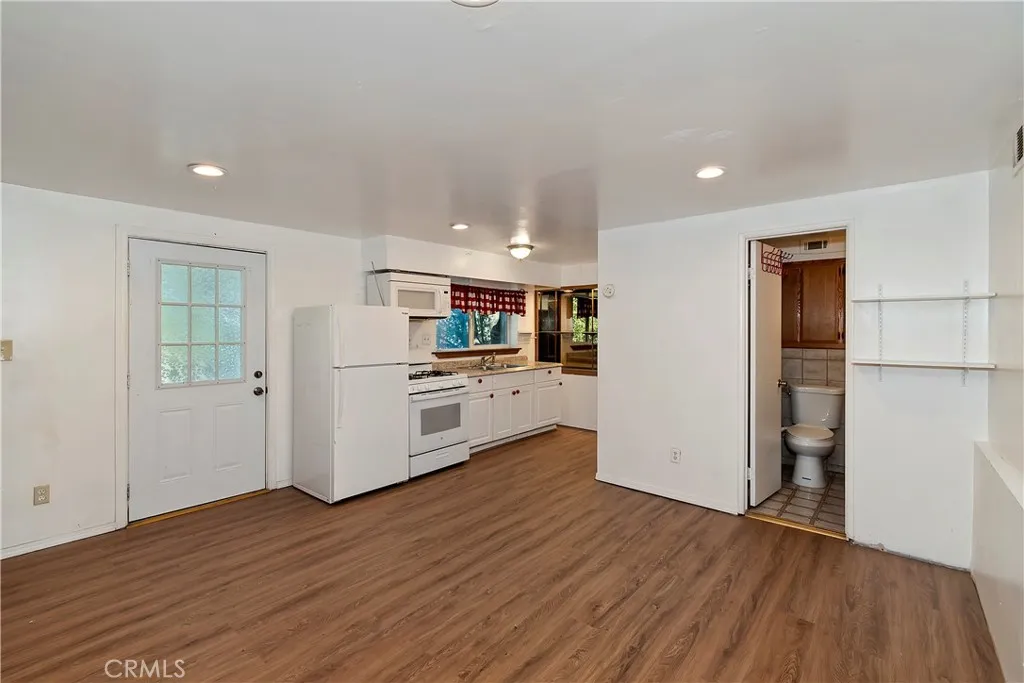 129 Zermat Unit 1  home-pic-27