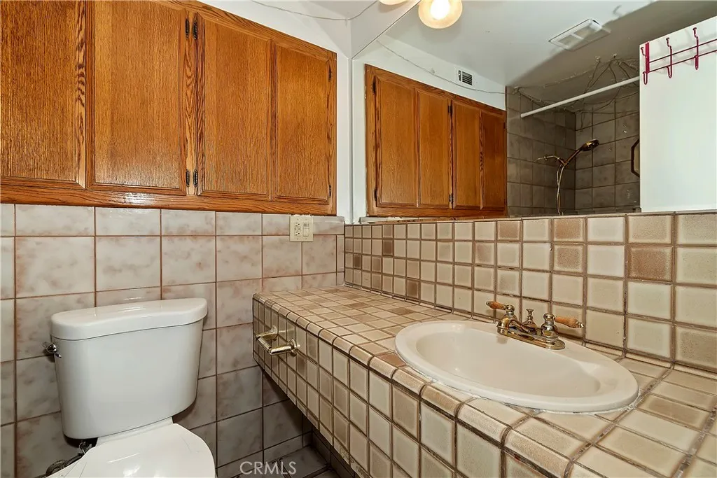 129 Zermat Unit 1  home-pic-34