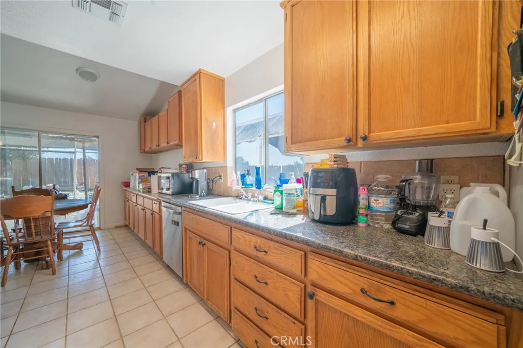 19893 Lucas Ct, Hilmar, California 95324 home-pic-4