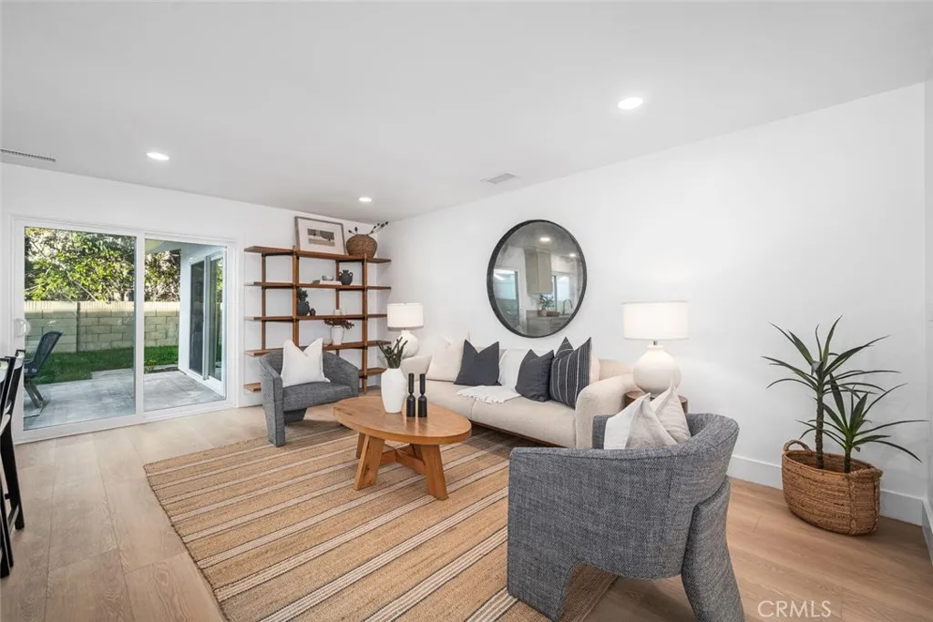 4365 Birchwood, Seal Beach, California 90740 home-pic-22