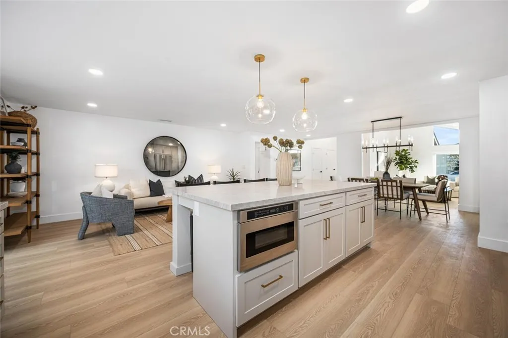 4365 Birchwood, Seal Beach, California 90740 home-pic-18