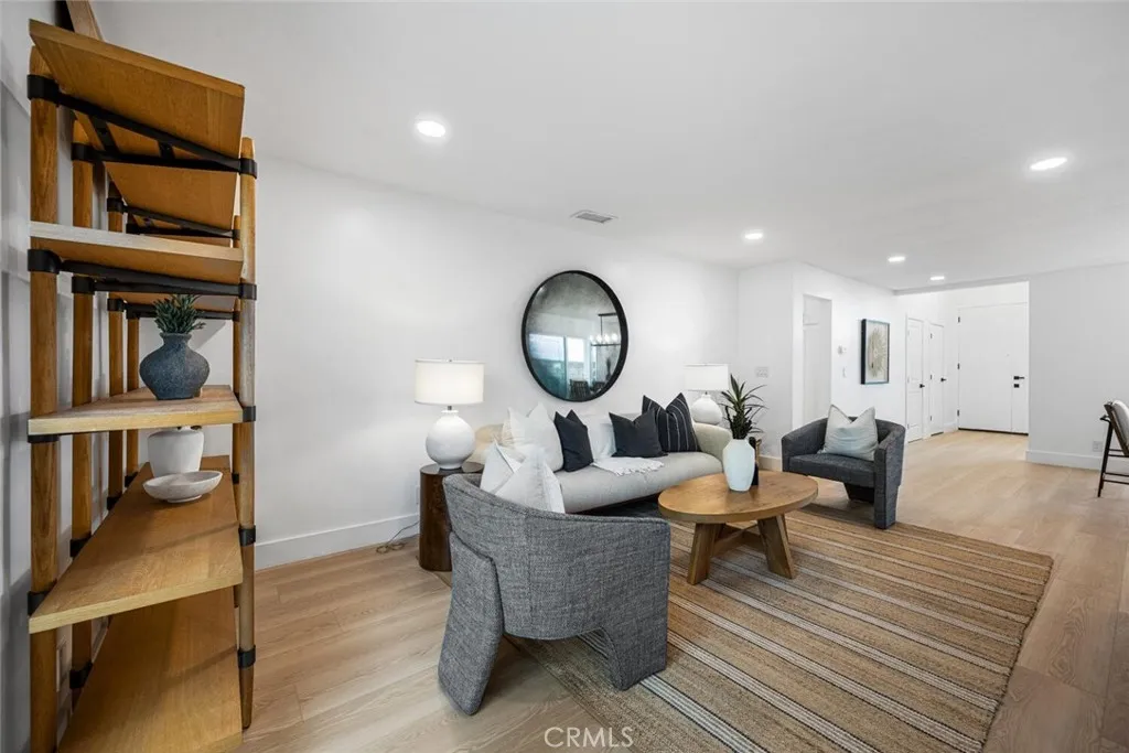4365 Birchwood, Seal Beach, California 90740 home-pic-24