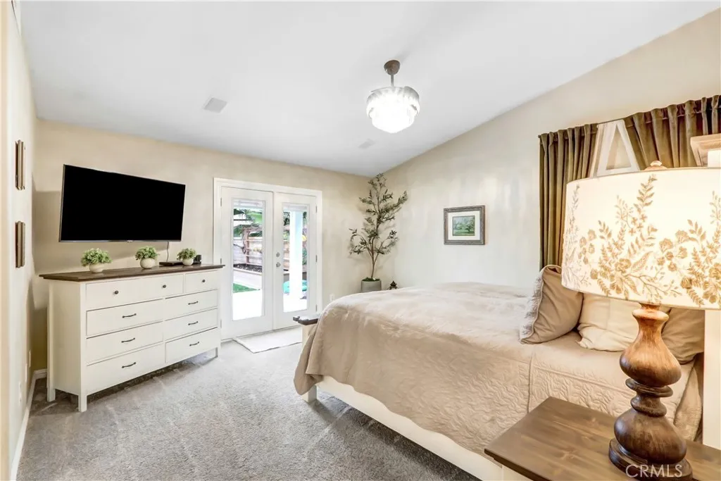 9174 Desert Acacia, Corona, California 92883 home-pic-14