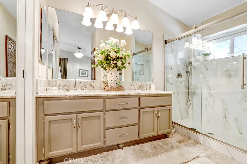 9174 Desert Acacia, Corona, California 92883 home-pic-16