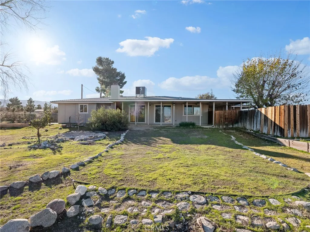 10011 Alta Mesa, Phelan, California 92371 home-pic-24