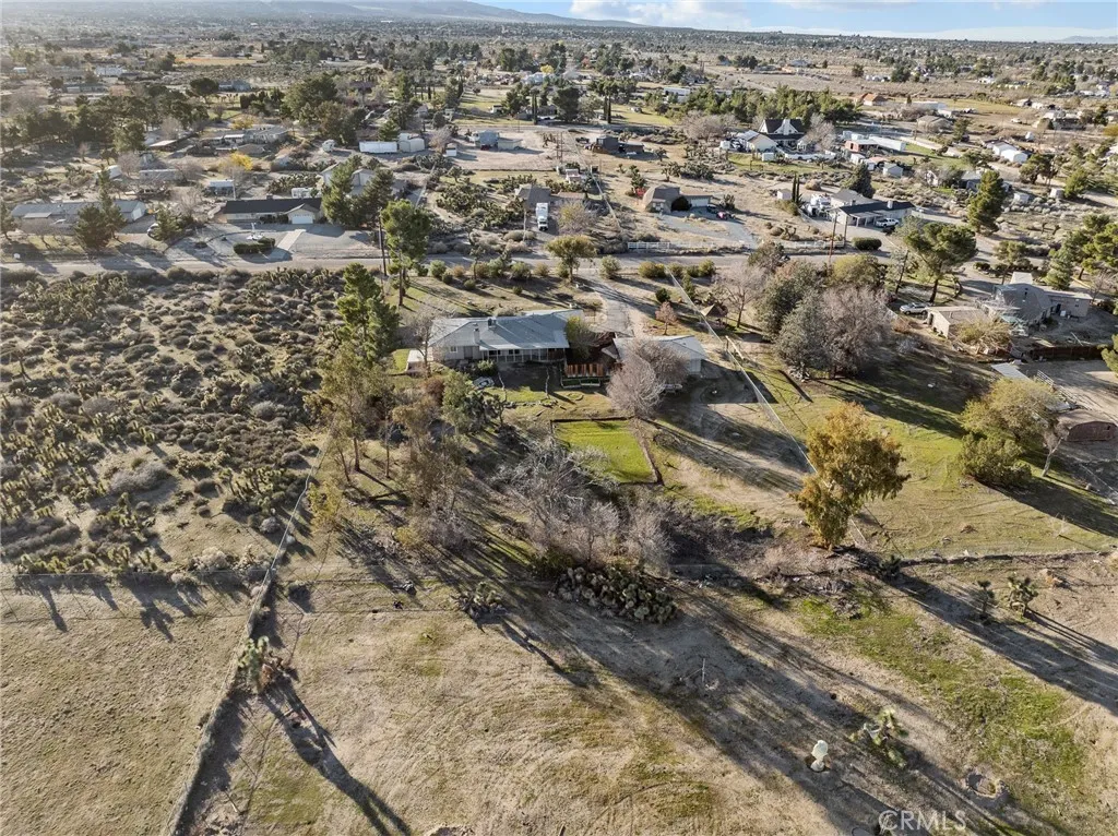 10011 Alta Mesa, Phelan, California 92371 home-pic-43