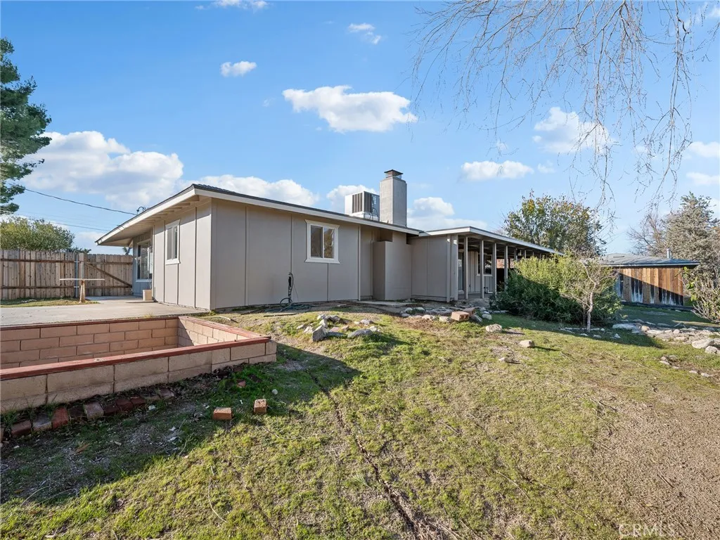10011 Alta Mesa, Phelan, California 92371 home-pic-25