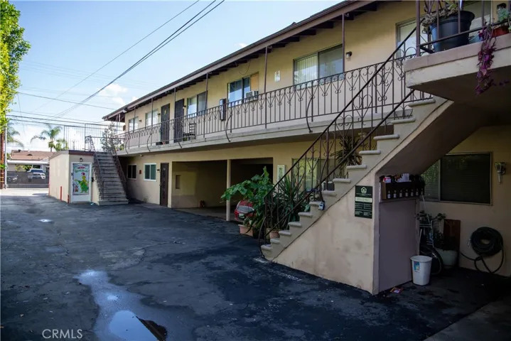 236 N San Gabriel, Azusa, California 91702