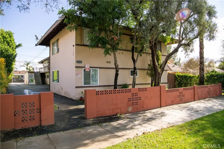 236 N San Gabriel, Azusa, California 91702