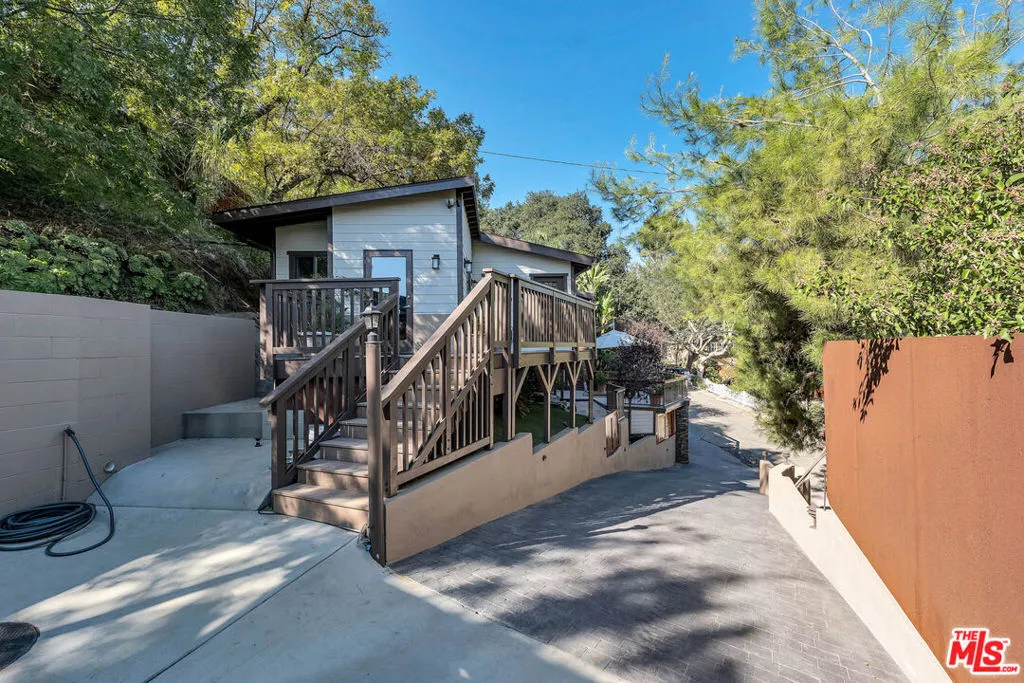 21832 Canon Drive, Topanga, California 90290 home-pic-14