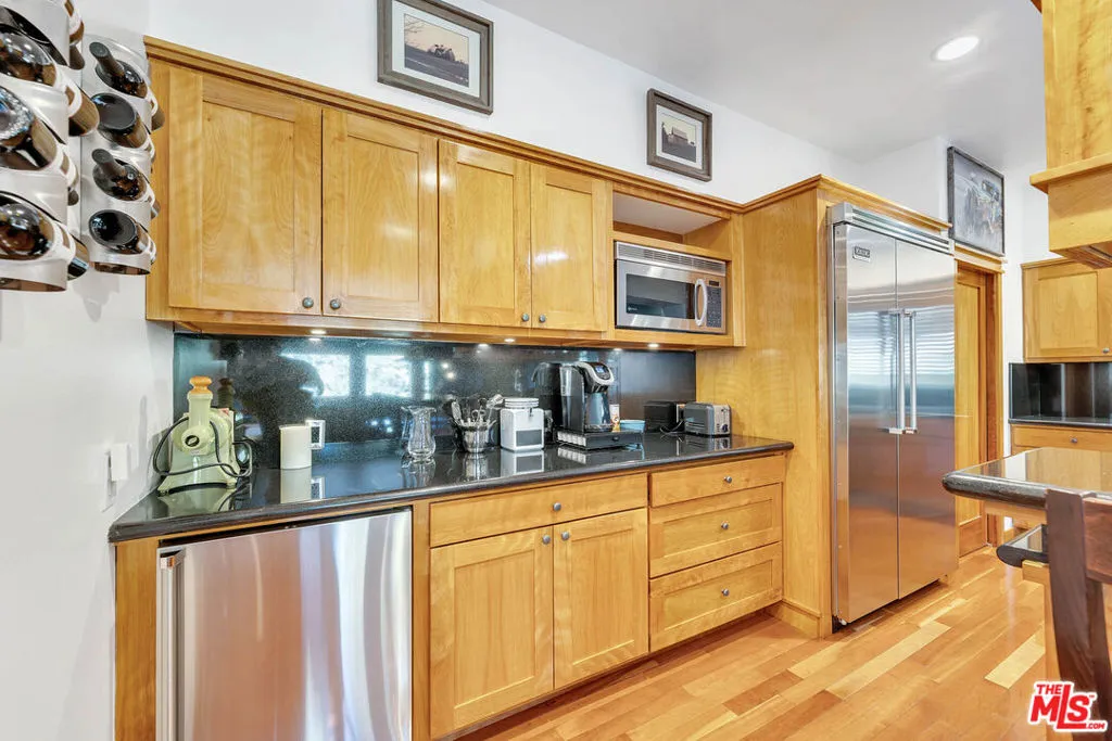21832 Canon Drive, Topanga, California 90290 home-pic-30