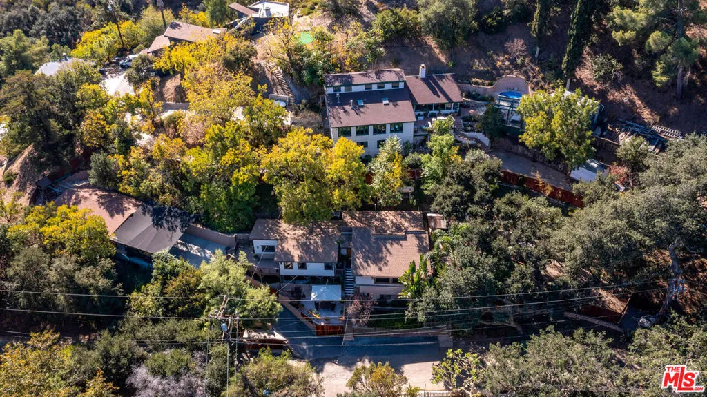 21832 Canon Drive, Topanga, California 90290 home-pic-54