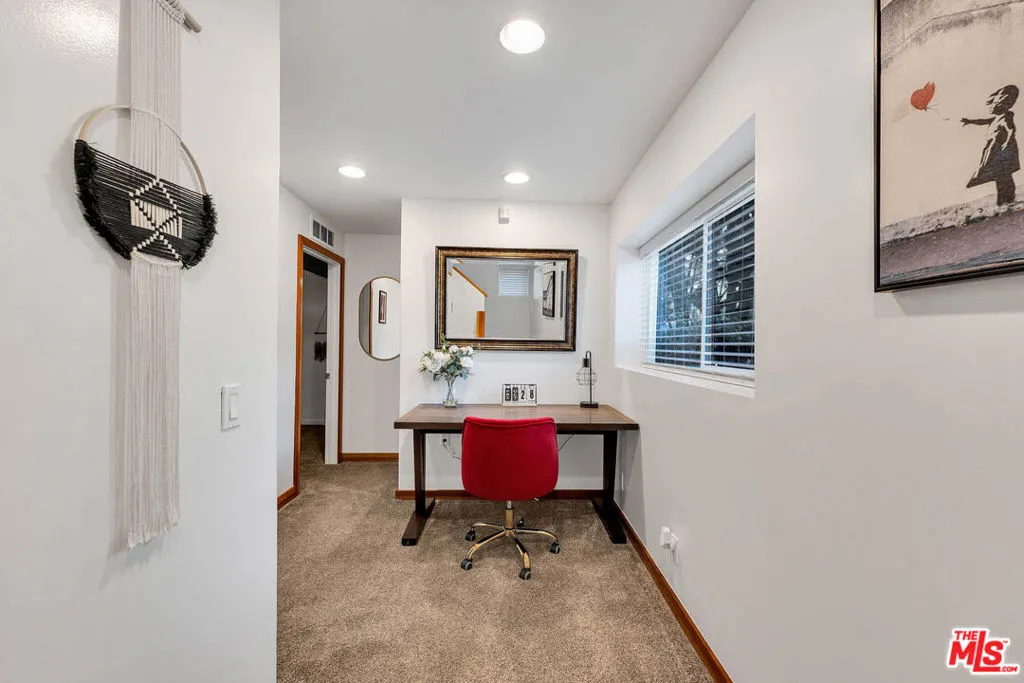 21832 Canon Drive, Topanga, California 90290 home-pic-28