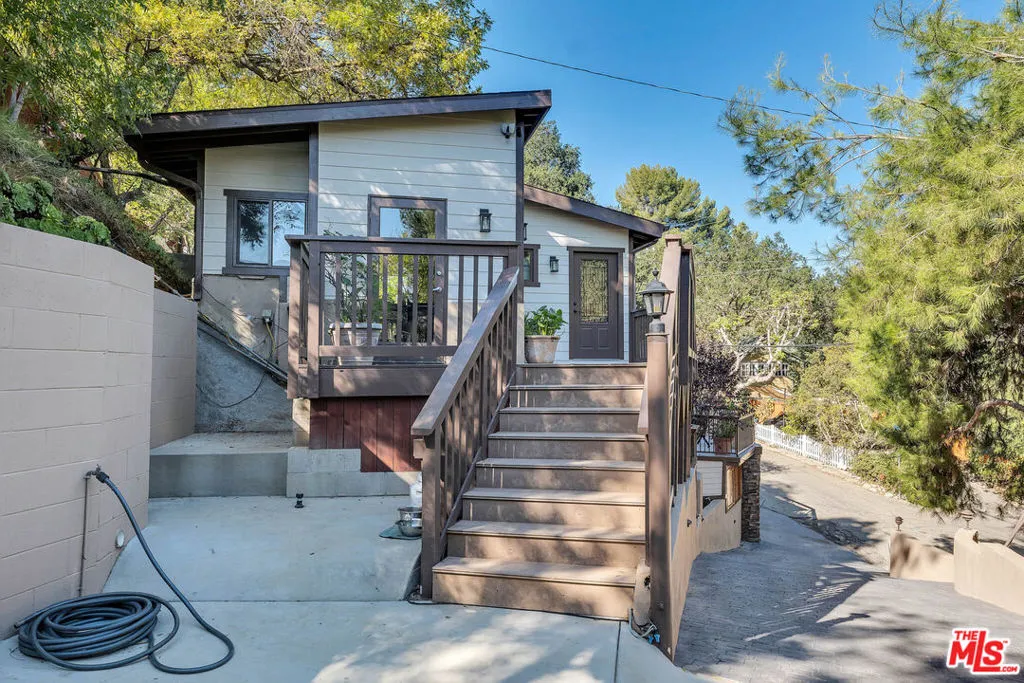 21832 Canon Drive, Topanga, California 90290 home-pic-16