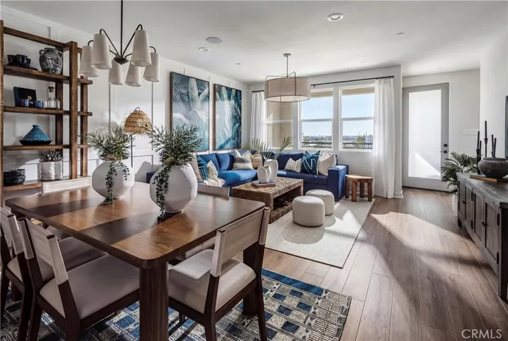 12720 Azure Way 27, Hawthorne, California 90250 — photo 5