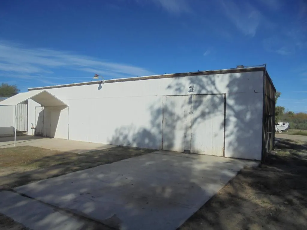 2274 Riviera Drive, Blythe, California 92225 home-pic-21