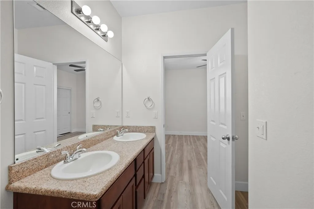 31818 Ruxton, Menifee, California 92584 home-pic-11