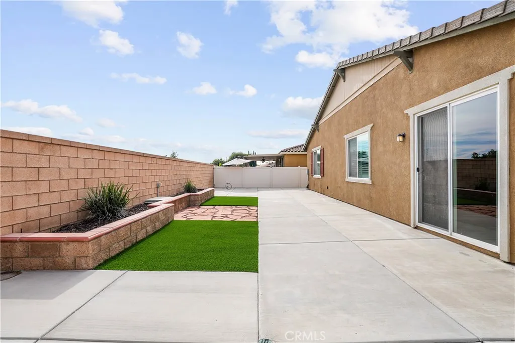 31818 Ruxton, Menifee, California 92584 home-pic-38