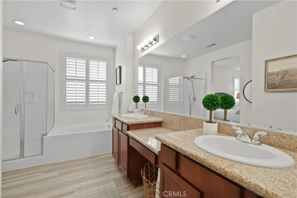 31818 Ruxton, Menifee, California 92584 home-pic-33