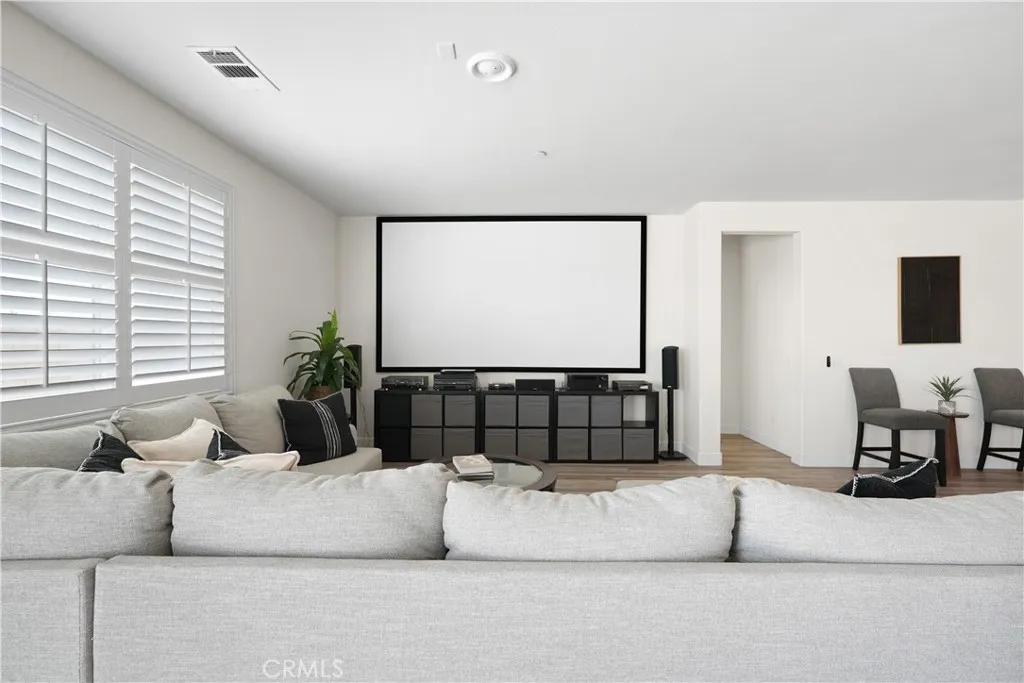 31818 Ruxton, Menifee, California 92584 home-pic-22