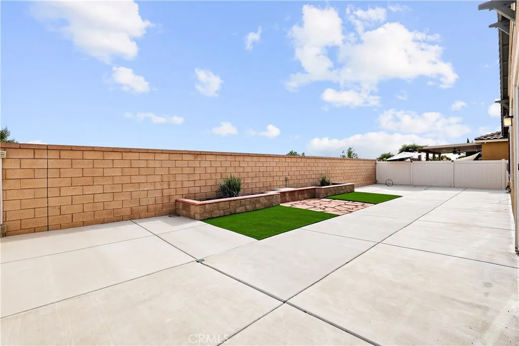 31818 Ruxton, Menifee, California 92584 home-pic-36