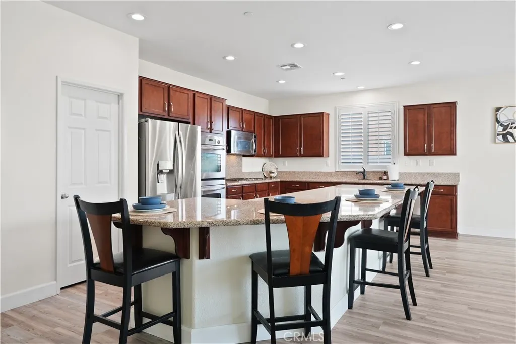 31818 Ruxton, Menifee, California 92584 home-pic-35