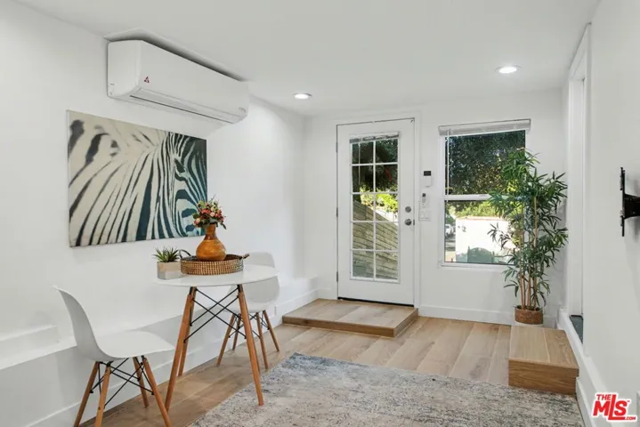 Lower level dining area