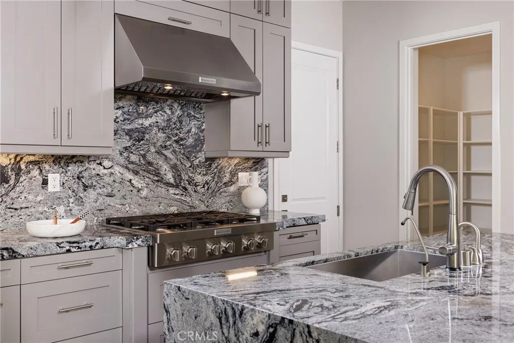 54 Granite Knoll, Irvine, California 92602 home-pic-7