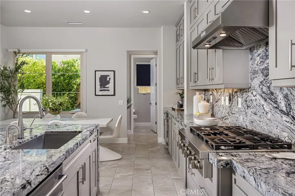 54 Granite Knoll, Irvine, California 92602 home-pic-4