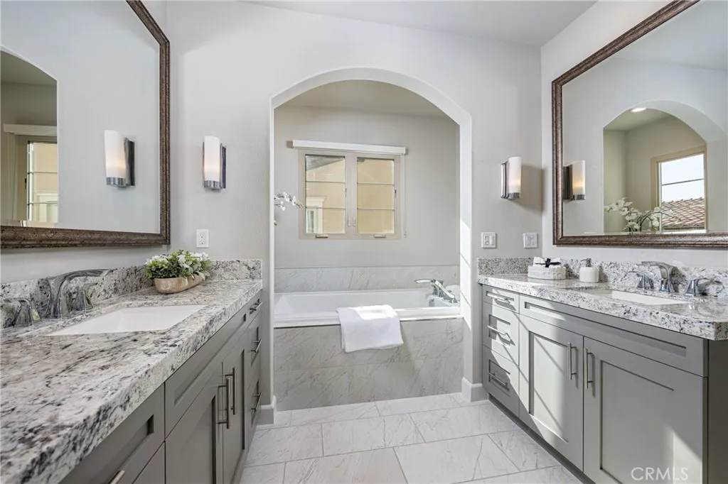 54 Granite Knoll, Irvine, California 92602 home-pic-22