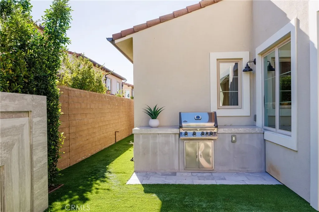 54 Granite Knoll, Irvine, California 92602 home-pic-37