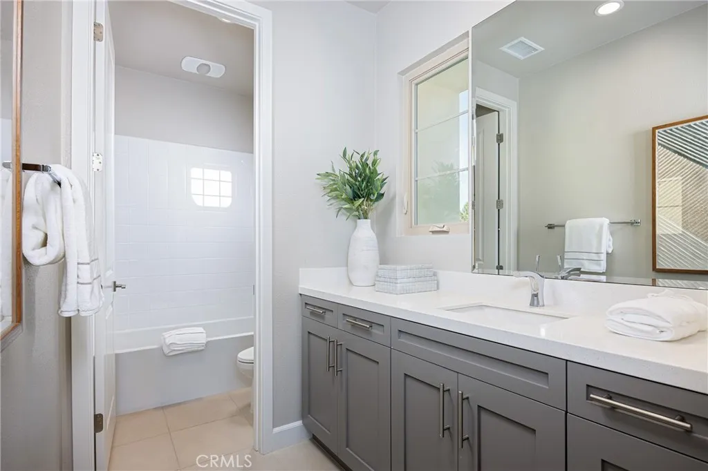 54 Granite Knoll, Irvine, California 92602 home-pic-27