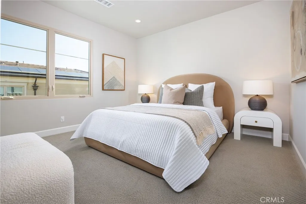 54 Granite Knoll, Irvine, California 92602 home-pic-24