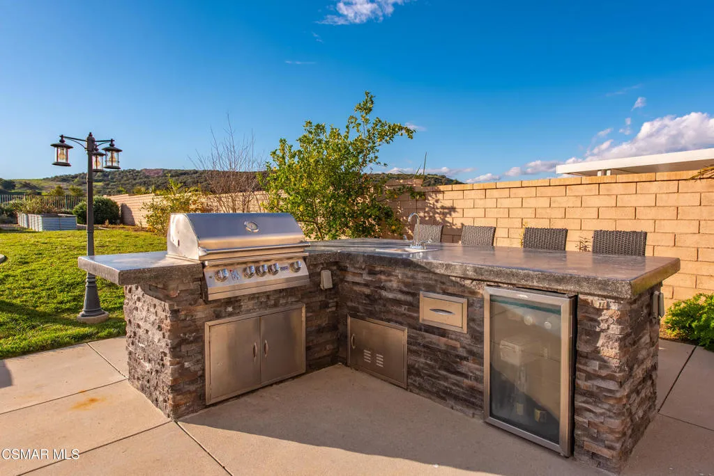 153 Sequoia Avenue, Simi Valley, California 93065 home-pic-49