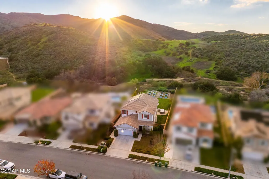 153 Sequoia Avenue, Simi Valley, California 93065 home-pic-72
